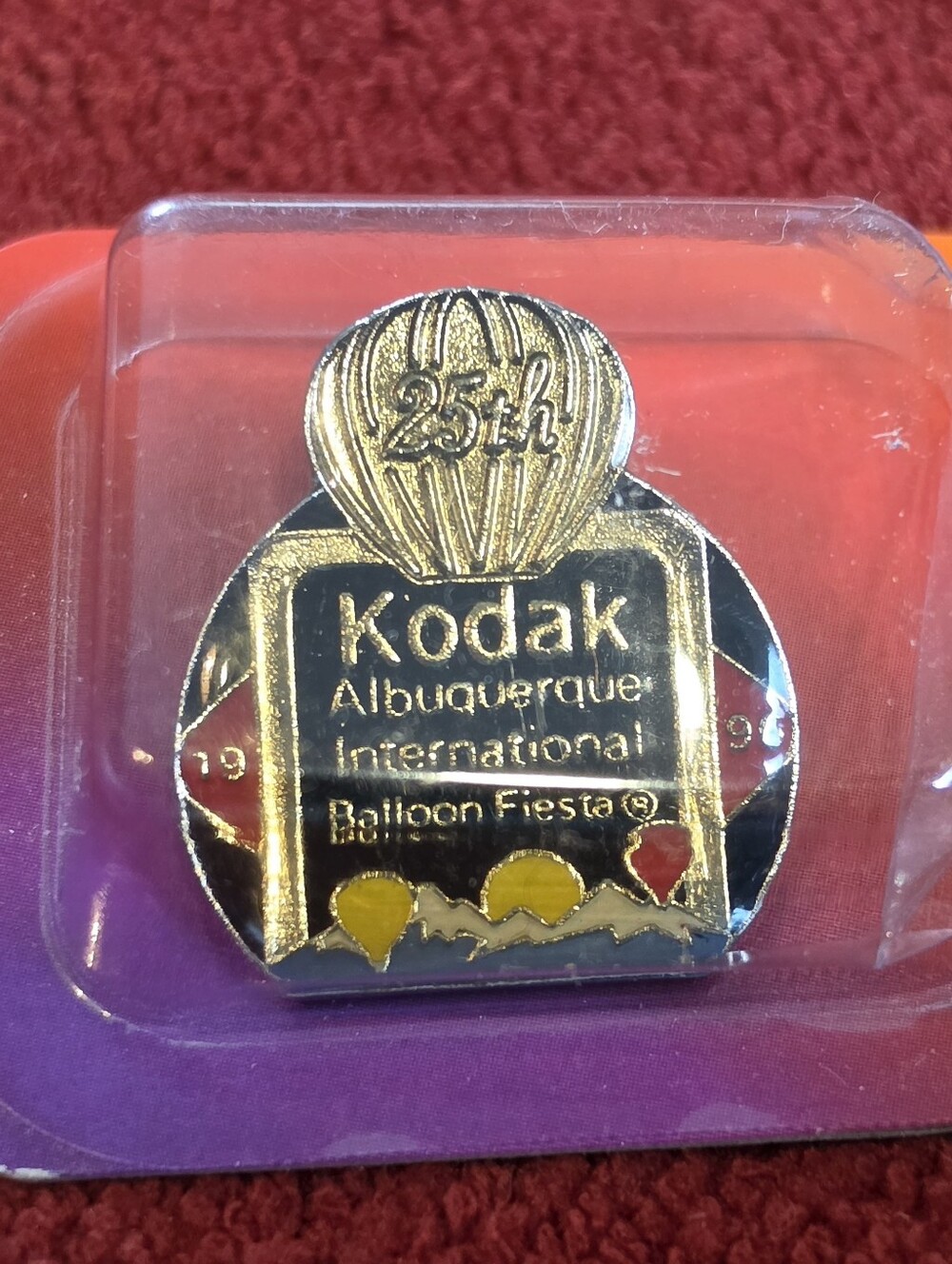 Vintage 1996 Kodak Albuquerque International Balloon Fiesta Pin 25th Anniversary